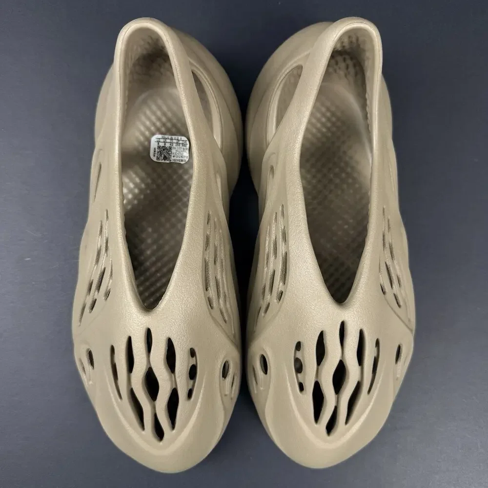 adidas Yeezy Foam Runner Stone Taupe Men’s Size 8 Clogs Shoes Authentic